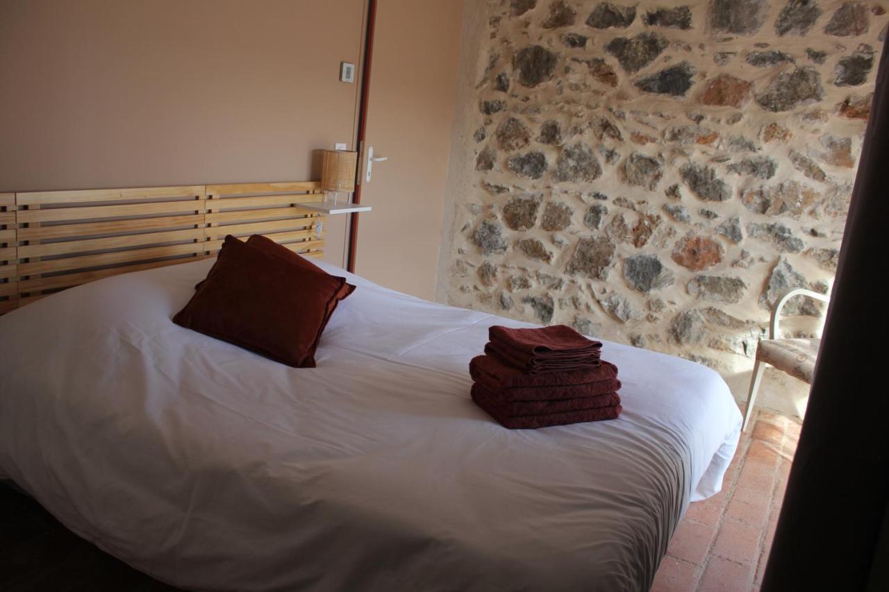 Gite De Charme Pour 10 Personnes Camelas Exterior photo
